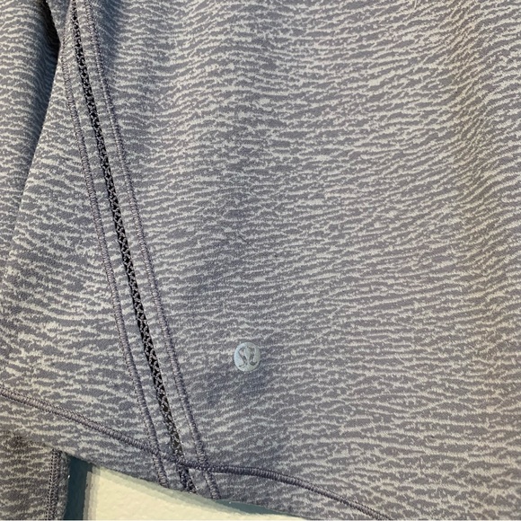 LULULEMON | Long Sleeve Active Top - Picture 4 of 11